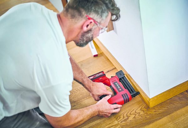 Clavadora Engrampadora Inalambrica Einhell Kit 4.0ah Trader - Imagen 8