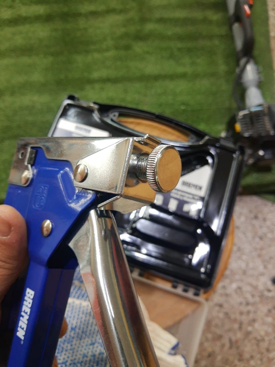 Engrampadora Clavadora 3 En 1 Metalica Bremen Valija 6661 Tr - Imagen 7